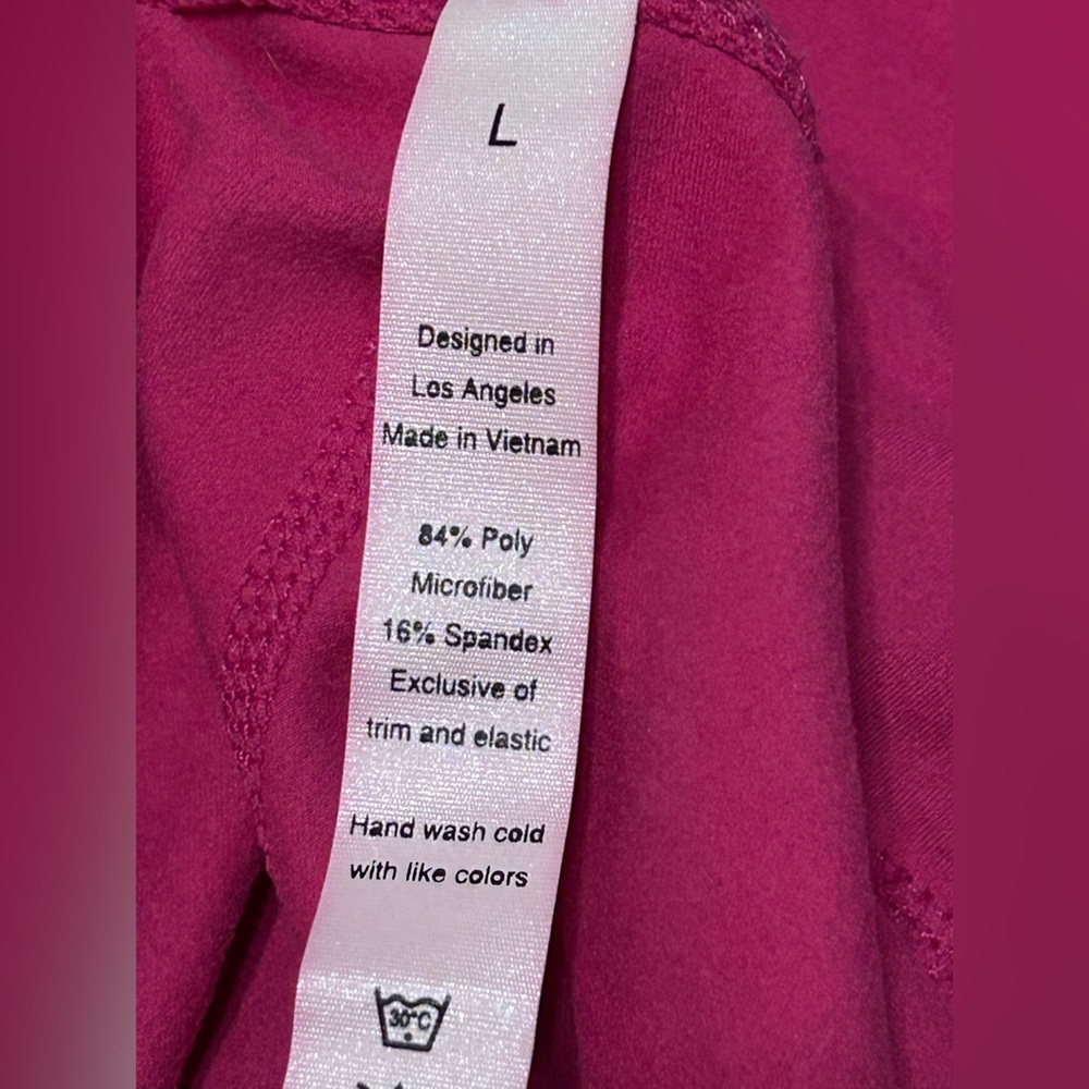 Rae Mode Large raspberry high waisted poly microfiber spandex pocket leggings - Picture 4 of 10